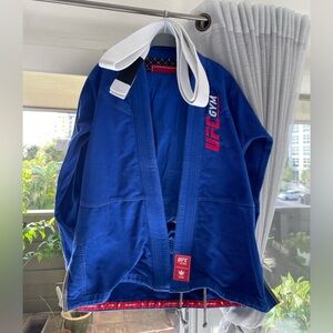 Jujutsu gi size A3 fits a large - XL for men